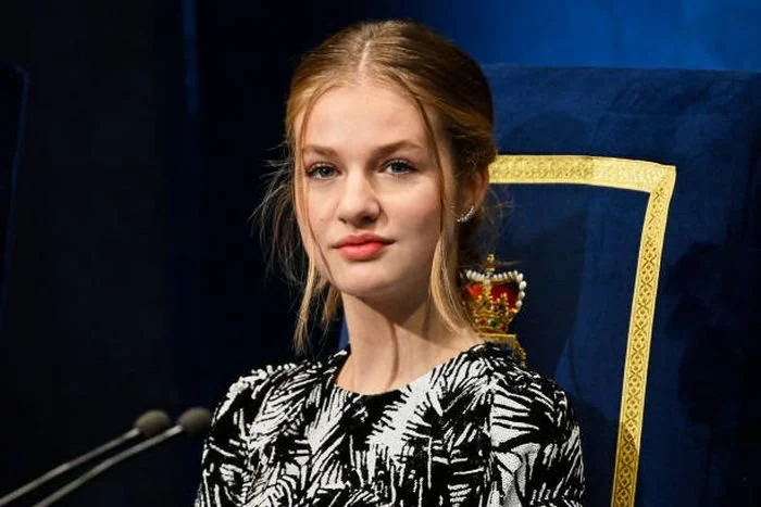 Simak profil Princess Leonor, calon ratu Spanyol yang jadi sorotan usai ikut angkat trofi juara Piala Dunia 2026, intip potretnya!