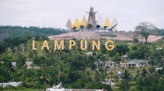 Misi Besar Menyulap Lampung Menjadi Raksasa Ekonomi Syariah Sumatera