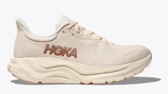 Berapa Harga Sepatu Lari Hoka Paling Murah? Ini 5 Pilihan yang Lagi Diskon di Planet Sports