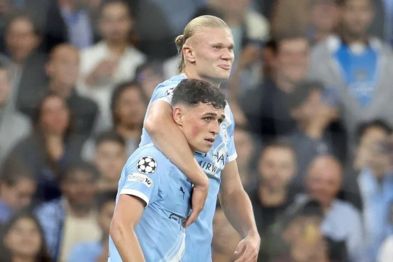 Phil Foden Resmi Perpanjang Kontrak dengan Manchester City hingga 2030