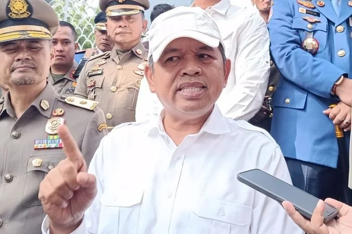 Dedi Mulyadi Minta Satpol PP Tertibkan ODGJ, Manusia Silver hingga Pengamen yang Asal Nyanyi, Ini Alasannya!