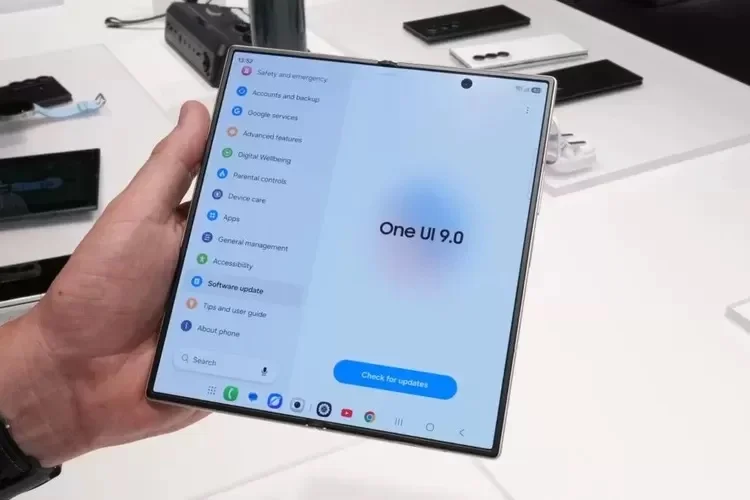One UI 9 di Galaxy Z Fold 8 Ultra.