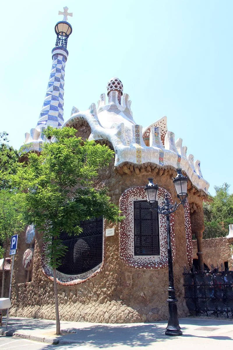 potret Park Güell