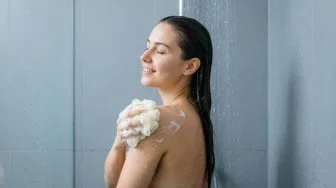 5 Rekomendasi Body Wash Green Tea, Ampuh Usir Penat dan Bikin Tubuh Rileks