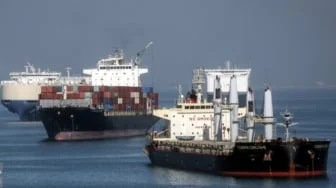 Buntut Serangan Rudal ke Tanker Arab Saudi, Dunia Terancam Krisis BBM Lagi