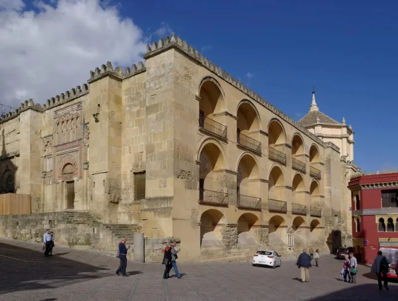 Kenapa Cordoba Layak Masuk Itinerary Liburan ke Spanyol?