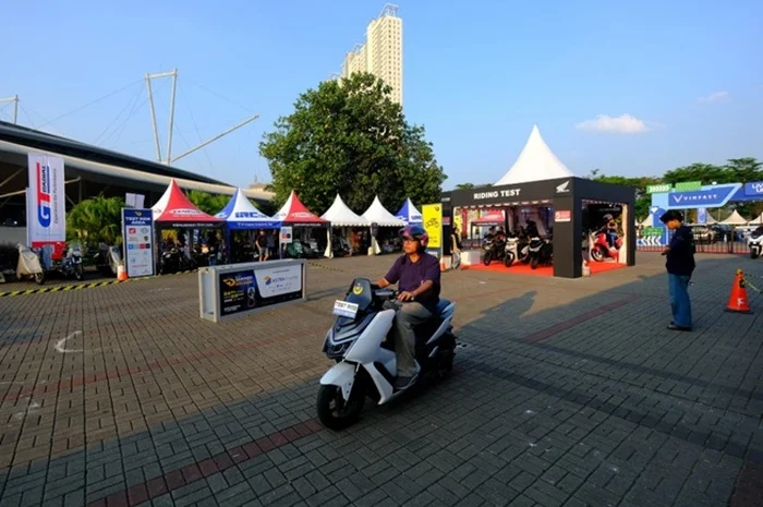 Waktunya Test Ride dan Test Drive Motor dan Mobil Impian di GIIAS 2026
