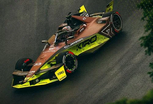 dan ticktum foto formula e.jpg