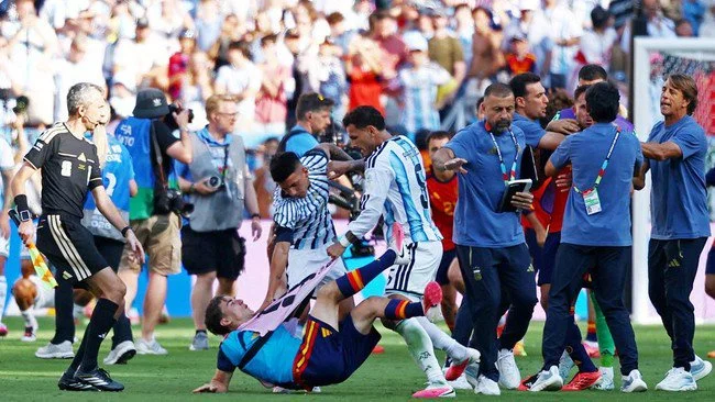 Paredes yang Brutal usai Final Piala Dunia Kepikiran Pensiun