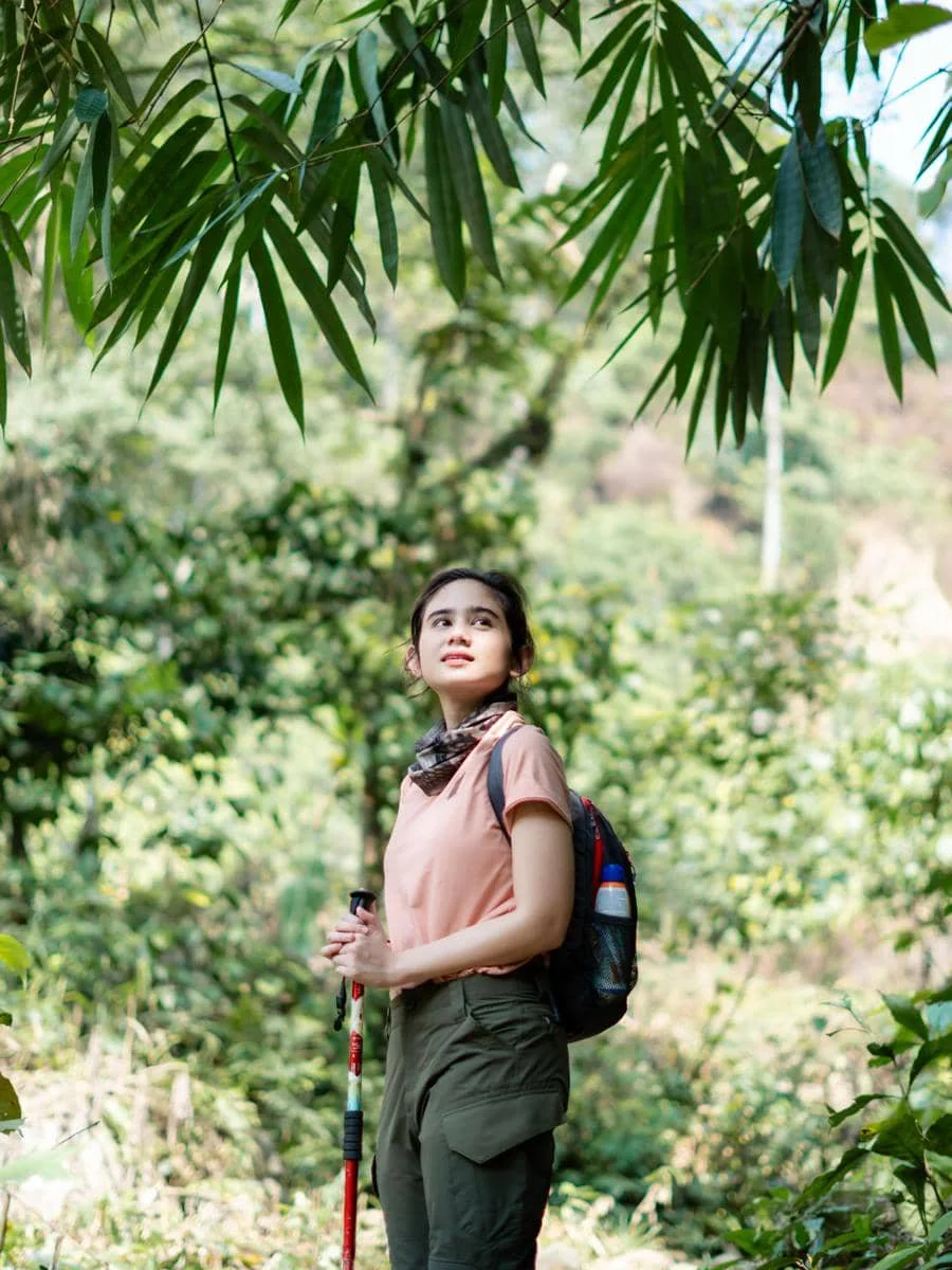 Tissa Biani trekking di Sentul Bogor