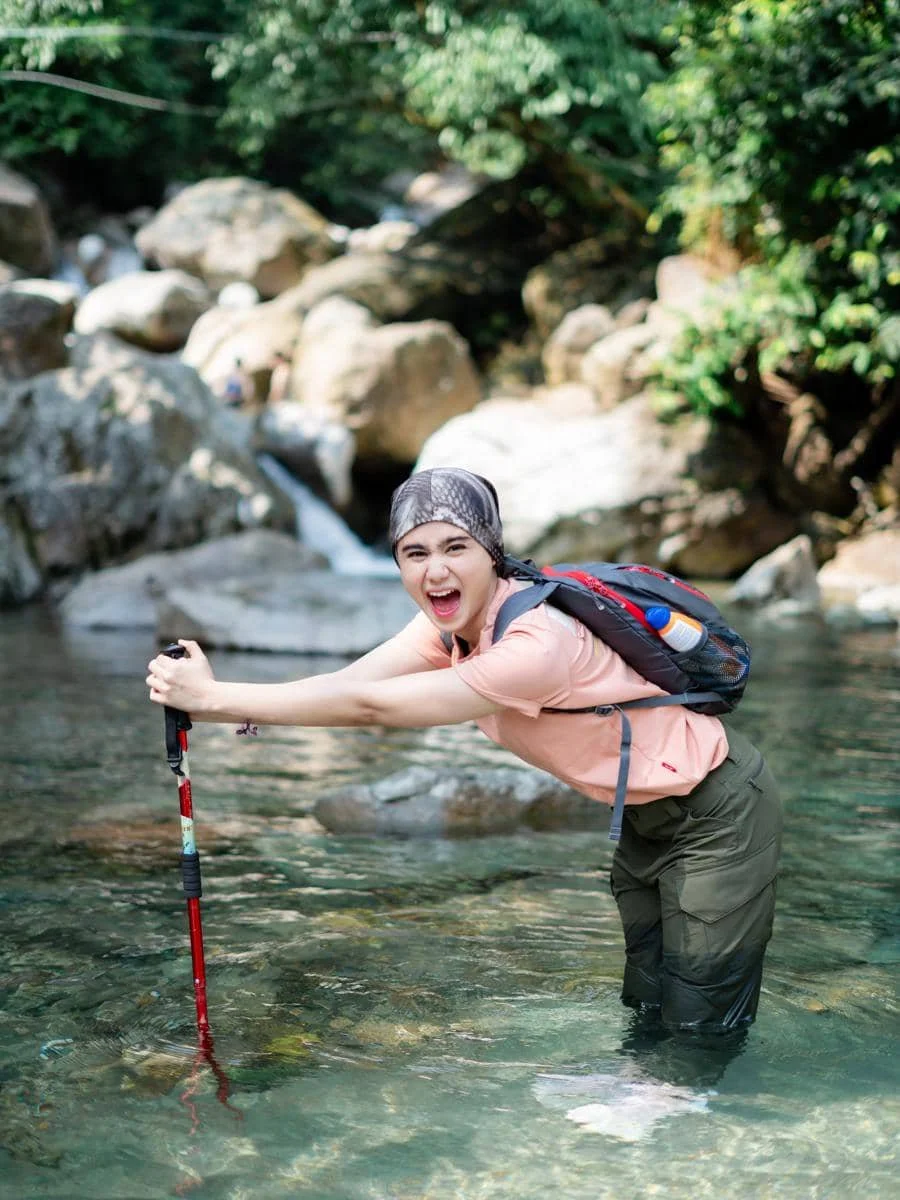 Tissa Biani trekking di Sentul Bogor