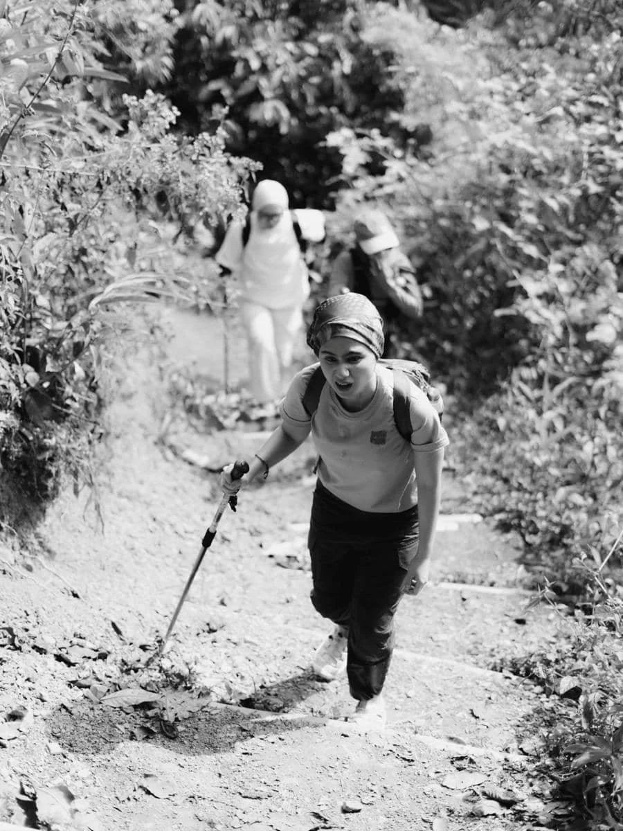 Tissa Biani trekking di Sentul Bogor