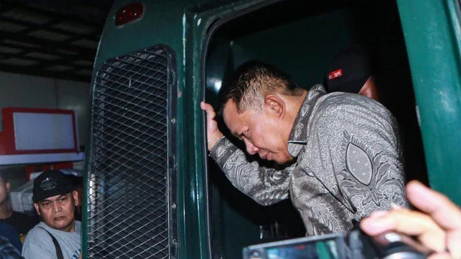 Eks Jampidsus Febrie Adriansyah Buka Suara soal Temuan Emas 74 Kg