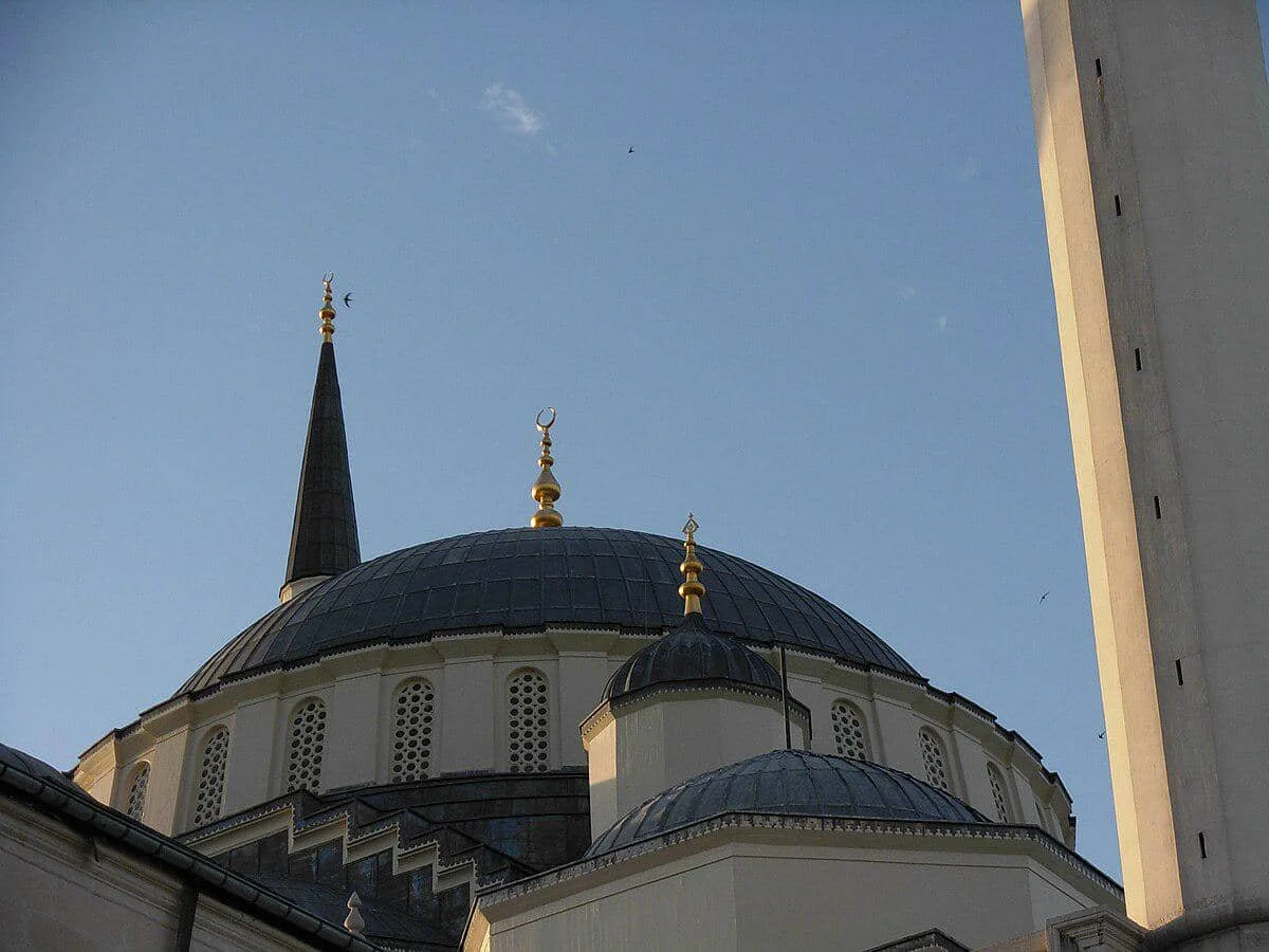 potret kubah Masjid Kocatepe