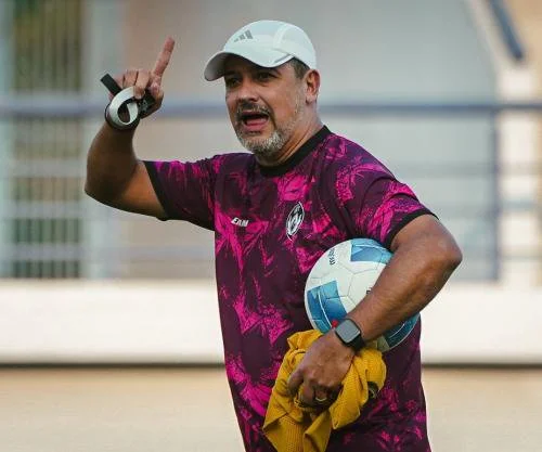 Pelatih Arema FC Marcos Santos (Instagram/@aremafcofficial)