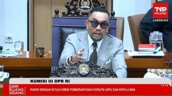 Febrie Adriansyah Dapat Perlakuan Spesial? Ahmad Sahroni: Harusnya Dia Pakai Rompi Pink