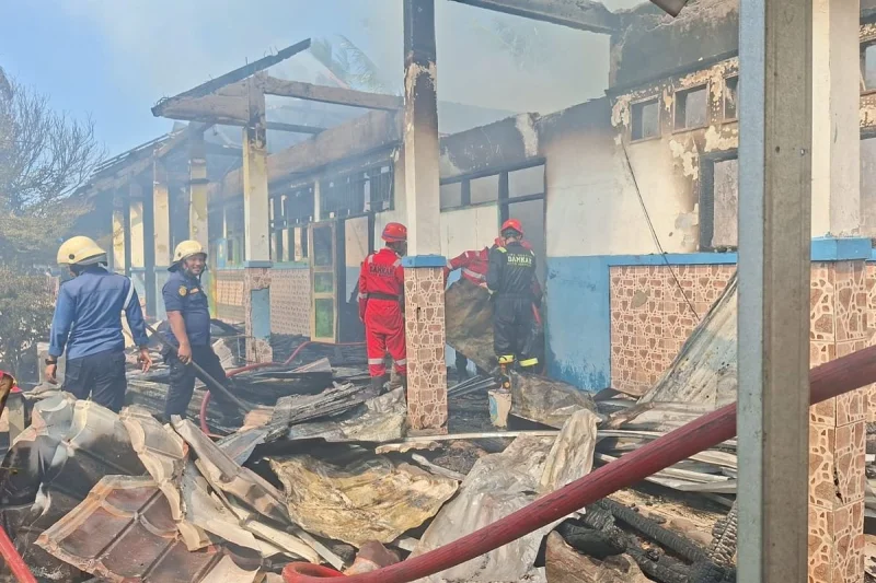 Pascakebakaran Enam Ruang Kelas, SMPN 19 Bengkulu Atur Ulang Pembelajaran Siswa