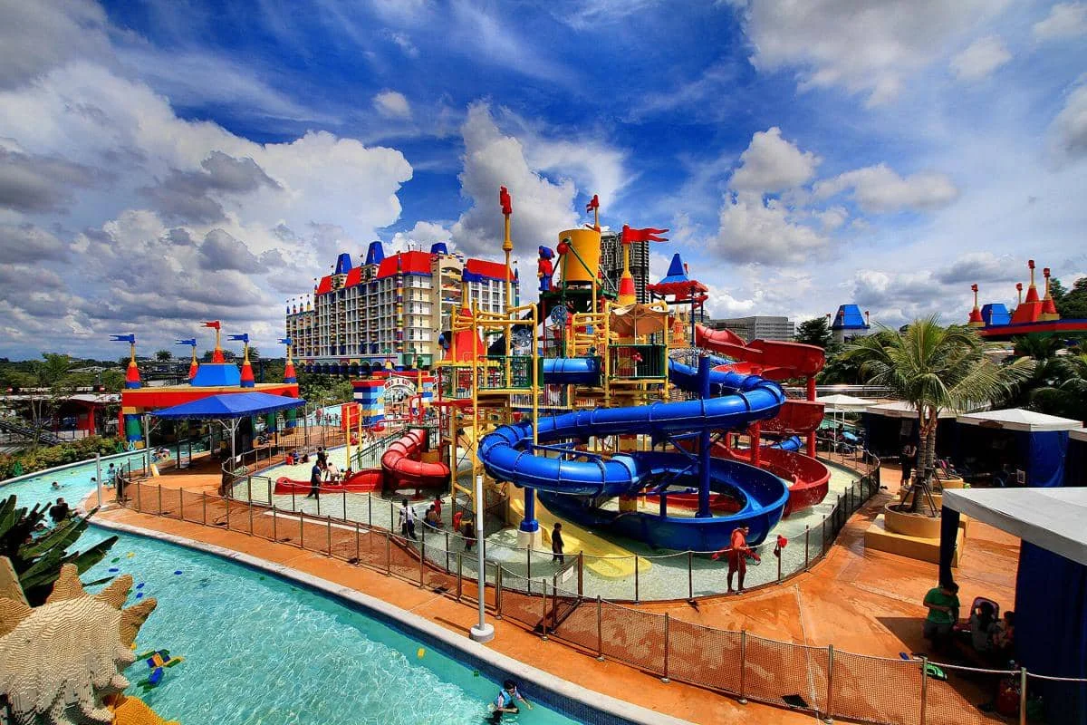 ilustrasi LEGOLAND