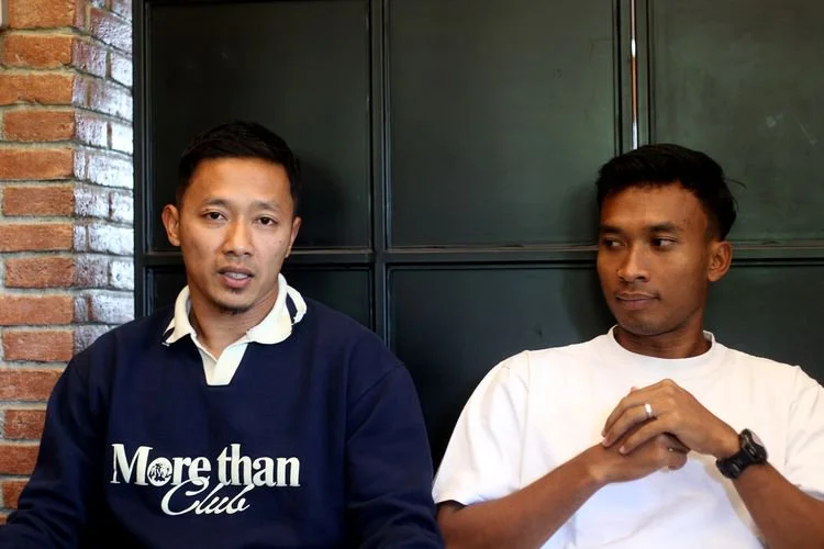 Pemain Arema FC untuk mengarungi musim 2026-2027, Dendi Santoso dan Robi Darwis.