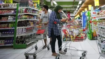 Jangan Salahkan Rakyat! Ekonom Sebut Tata Kelola Pemerintah Jadi Biang Kerok Daya Beli Lesu