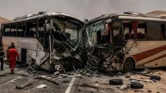 Kecelakaan Maut di Jalur Tengkorak! Bus Adu Banteng 35 Orang Tewas