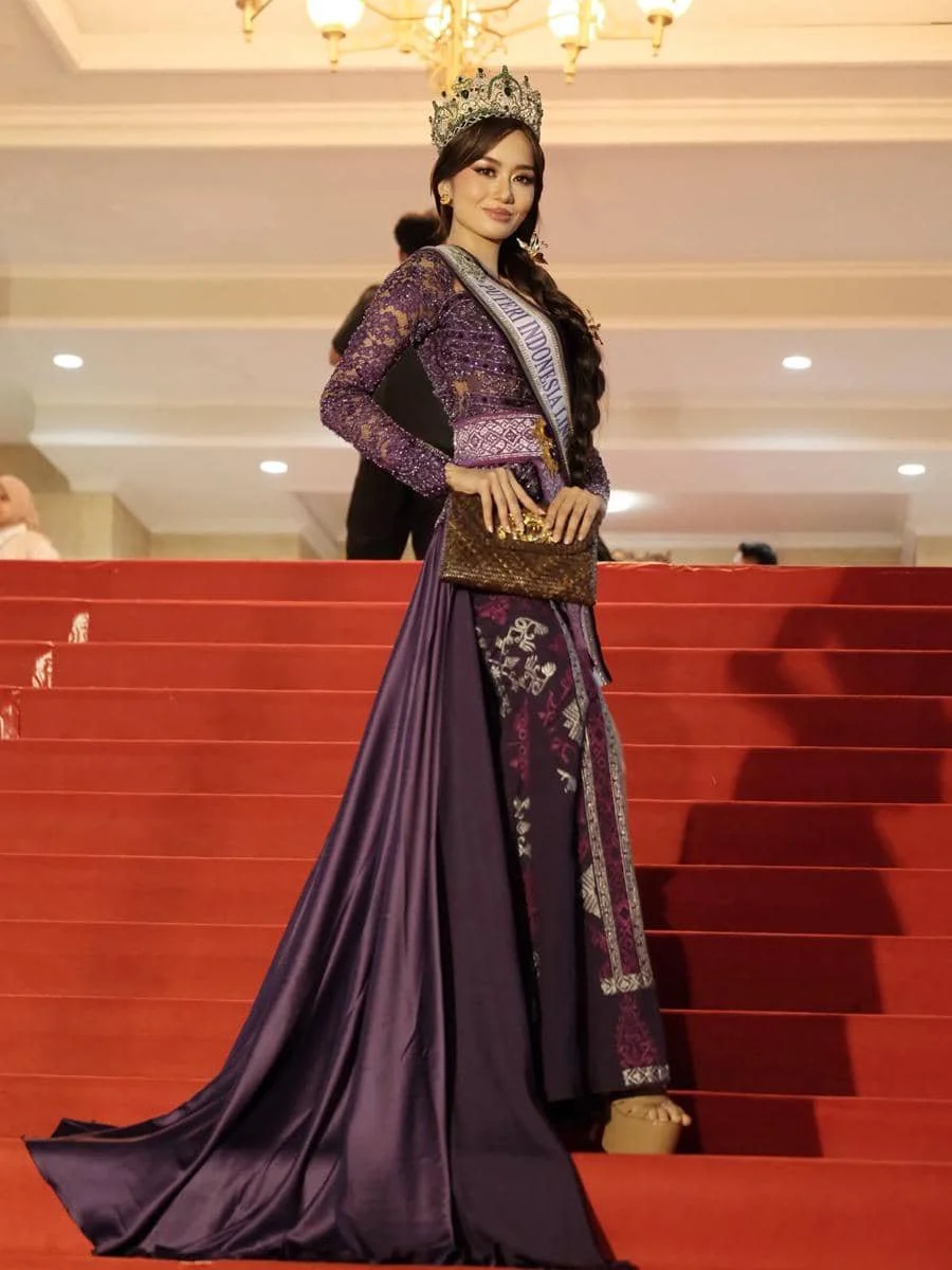 Potret Perwakilan YPI di Red Carpet Jember Fashion Carnaval 2026
