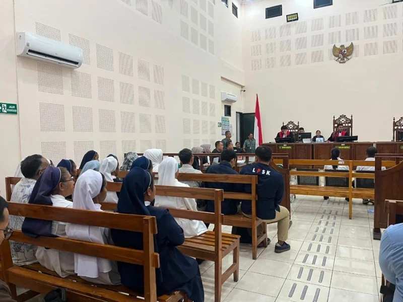 LPSK Dampingi 13 Korban TPPO Asal Jawa Barat dalam Persidangan di PN Maumere