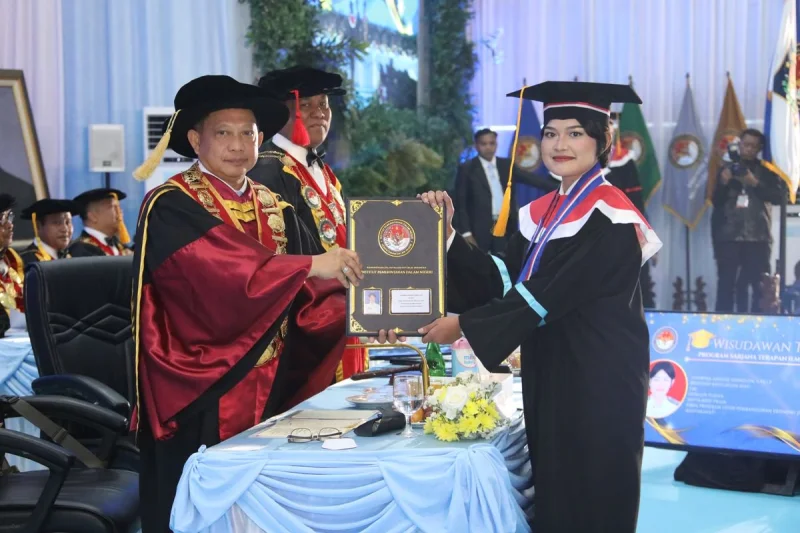 IPDN Wisuda 1.404 Mahasiswa, Mendagri: Telah Lahir Ilmuwan di Bidang Pemerintahan