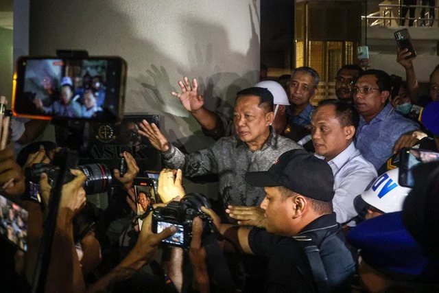 Hasto Soroti Penahanan Febrie: Tak Boleh Ada Perlakuan Berbeda