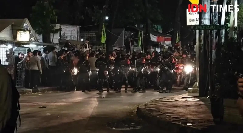 Brimob dan TNI Tambah Anggota, Cegah Bentrok Massa di Menteng