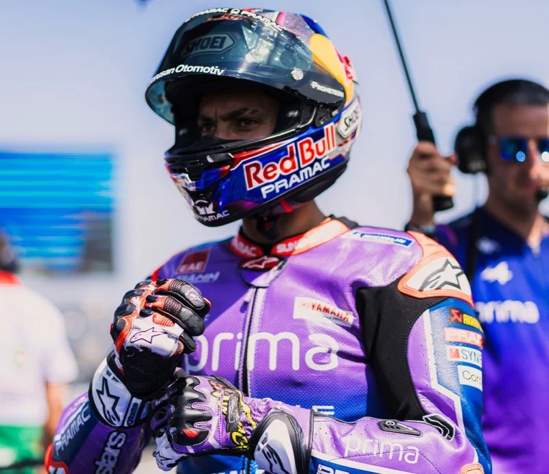 Gaya Balap Rookie MotoGP 2026 Bikin Kepala Kru Terkesan, Disandingkan dengan Mantan Rival Marquez