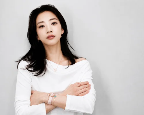 Hong Hwa Yeon
