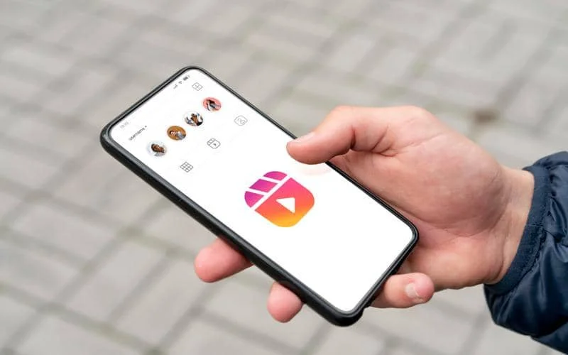 ilustrasi konten Reels di Instagram