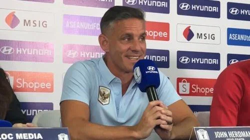 John Herdman waspadai Kamboja. (Foto: Niko Prayoga/Okezone)
