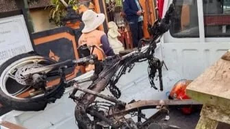 Nyawa Dibayar Ayam Sabung: Alarm Keras untuk Penegakan Hukum dan Nurani Kita