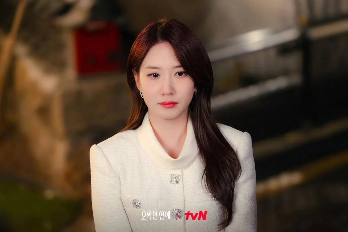 still cuts drama Spooky in Love