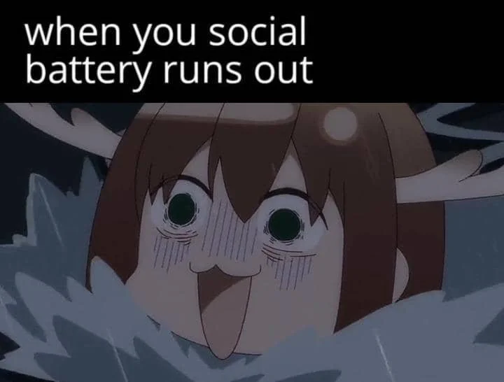 meme anime tentang baterai sosial