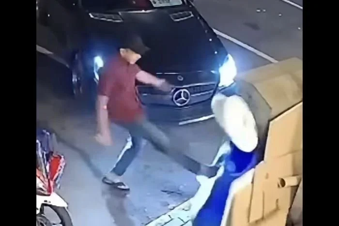 Kronologi selebgram Adam Deni ditangkap polisi usai rusak ruko di Jakut sambil pamer airsoft gun, masalah ini diduga jadi pemicunya.