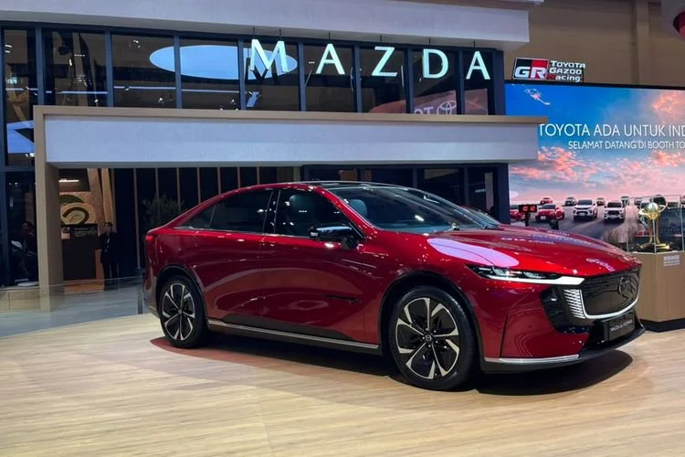 Mazda 6e Fastback di GIIAS 2026