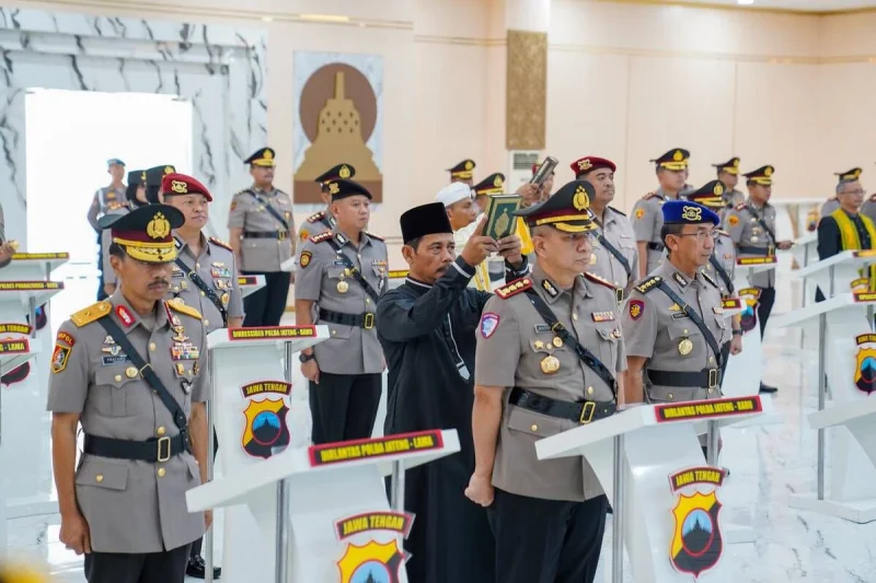 Daftar Lengkap 22 Pejabat Polda Jateng yang Berganti, Ada 16 Kapolres dan Kapolresta
