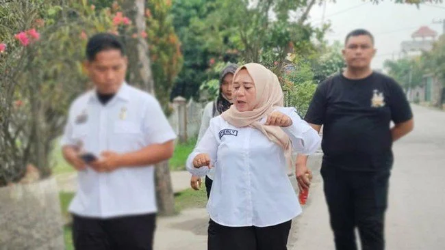 Lurah di Medan Kena Sanksi Buntut Ejek Warga 'Cie Curhat' Lampu Jalan