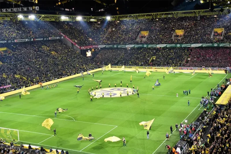 7 Transfer Pertama Barcelona dan Borussia Dortmund