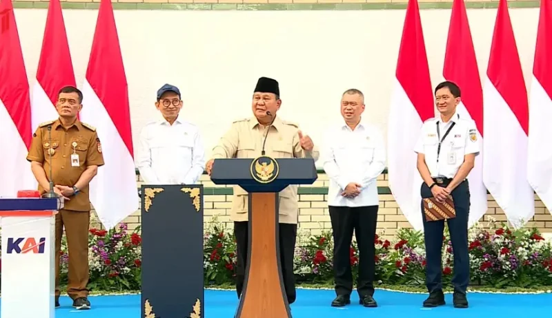 Prabowo Ingin Rumah Tak Pakai Seng: Kalau Perlu Kembali Pakai Ijuk