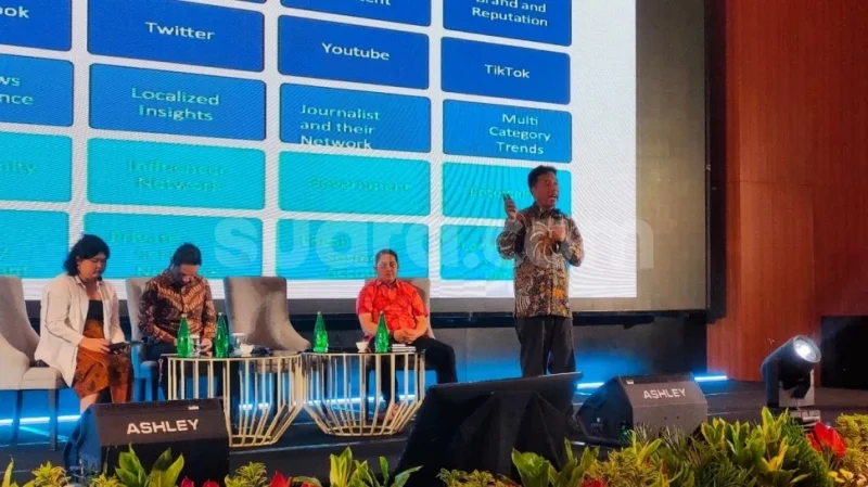 Jatim Media Summit 2026: Tak Cukup Jual Berita, Media Harus Bertransformasi ke Beyond Media