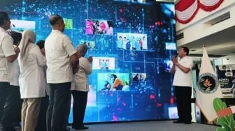 BGN Rilis Aplikasi Reviu MBG: Apakah Digitalisasi Menjawab Akar Masalah?