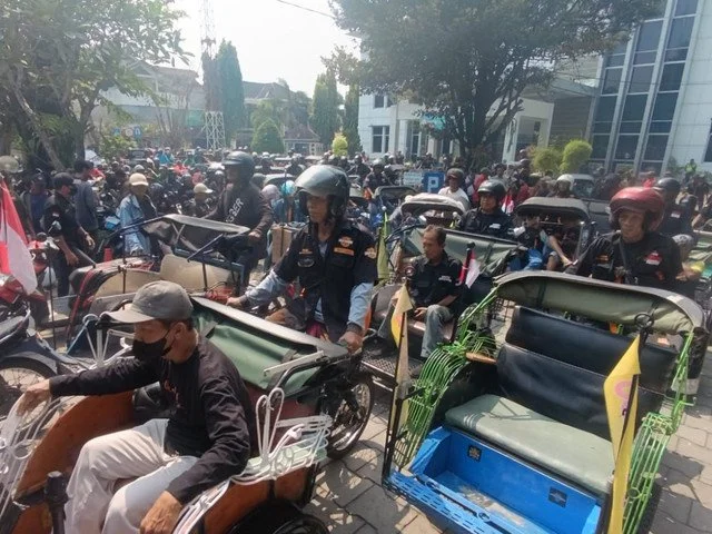 Ratusan Sopir Bentor Desak Penundaan Malioboro Full Pedestrian