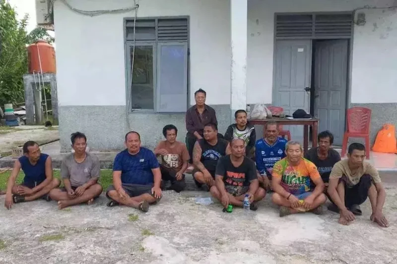 Kapal Mati Mesin, 13 ABK Thailand Terdampar di Pulau Simeulue Aceh