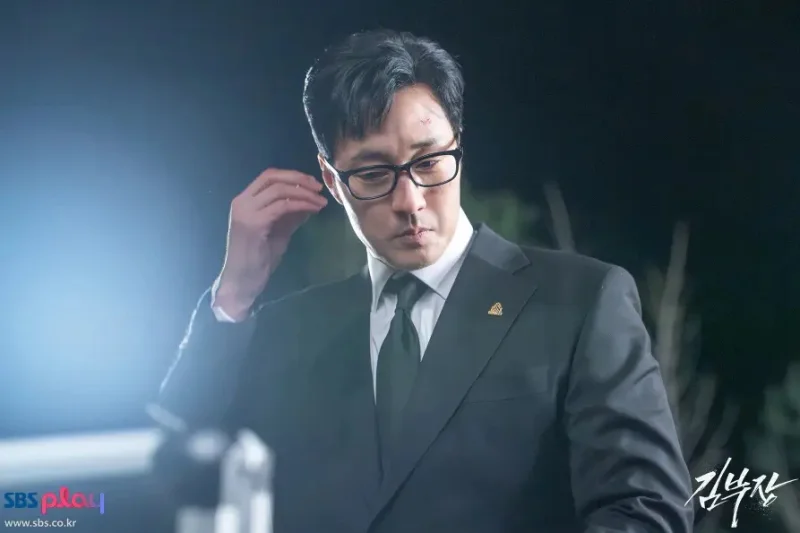 7 Momen Tak Terduga di Ending Drakor Agent Kim Reactivated