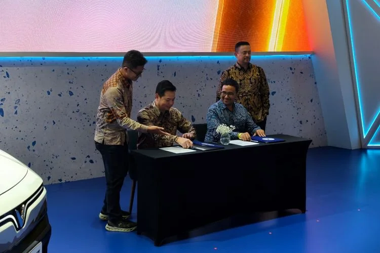 VinFast Gandeng Bank Danamon Sediakan Pembiayaan Diler EV