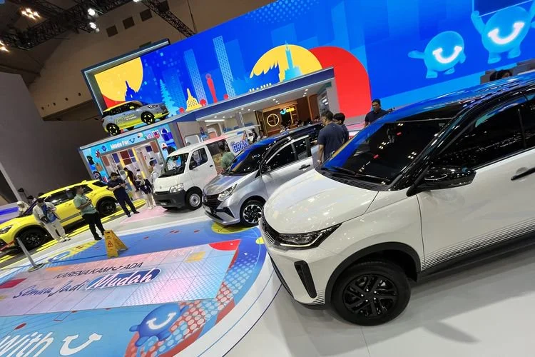 Daihatsu Segarkan Sigra, Luncurkan Terios Special Edition dan Gran Max Baru di GIIAS 2026